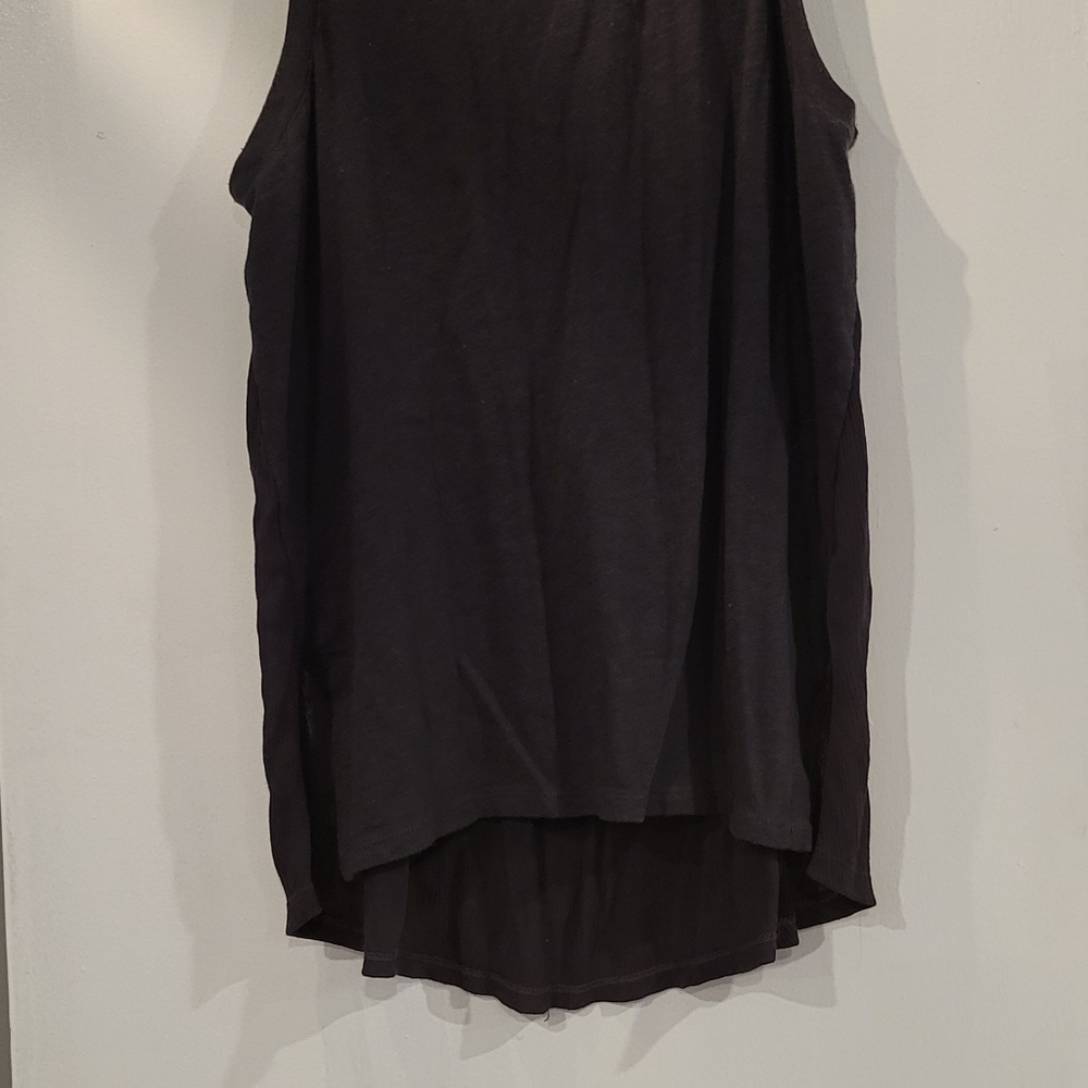 Tank top - Picture 3 of 4